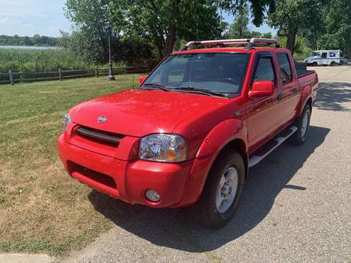 2001 Nissan Frontier XE 4x4 Crew Cab for sale in Grand Blanc, OH