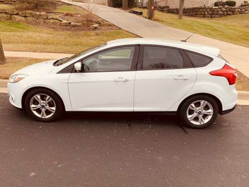 2013 Ford Focus SE - cars & trucks - by owner - vehicle automotive... for sale in Madison, WI