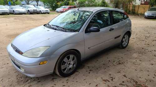 WOW 2001 FORD FOCUS SE 151K MILES 2995 FAIRTRADE AUTO - cars & for sale in Tallahassee, FL