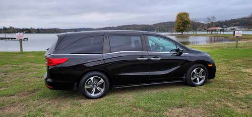 2018 Honda Odyssey Touring - cars & trucks - by owner - vehicle... for sale in Guntersville, AL