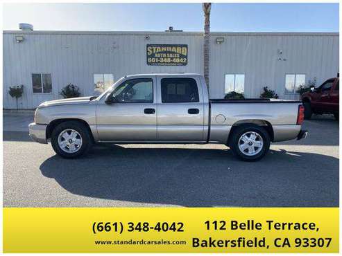 2006 Chevrolet Chevy Silverado 1500 Crew Cab LT Pickup 4D 5 3/4 ft for sale in Bakersfield, CA