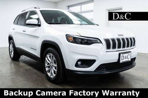 2019 Jeep Cherokee Latitude SUV - cars & trucks - by dealer -... for sale in Milwaukie, OR