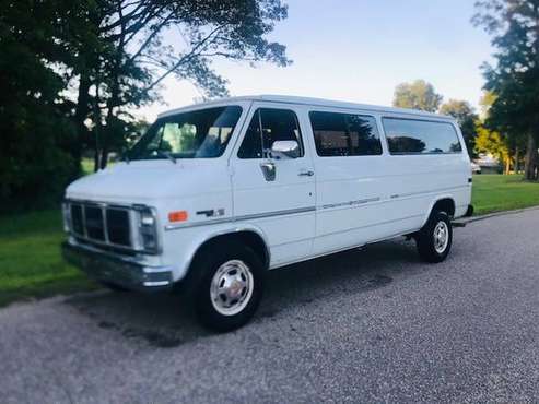 1991 GMC 2500 STX Rally Van - cars & trucks - by owner - vehicle... for sale in Ellsworth, MN