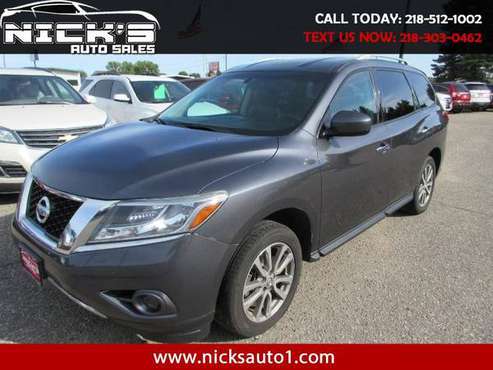 2013 Nissan Pathfinder SV 4WD - cars & trucks - by dealer - vehicle... for sale in Moorhead, ND