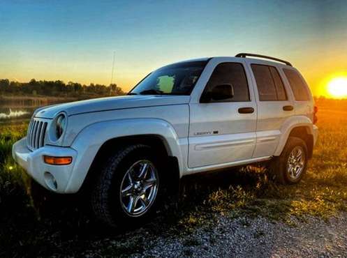 2003 Jeep Liberty - cars & trucks - by owner - vehicle automotive sale for sale in Chandler, IN