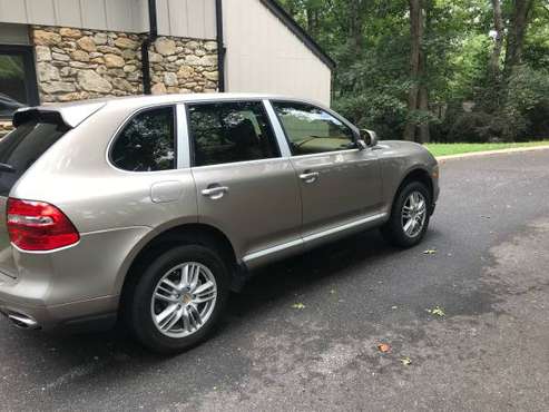 2009 Porsche Cayenne - cars & trucks - by owner - vehicle automotive... for sale in Hickory, NC