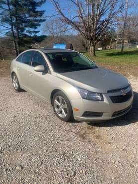2014 Chevy Cruze 2LT Low Miles 46,000 - cars & trucks - by dealer -... for sale in RIPLEY, WV
