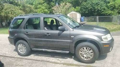 2006 mercury mariner cold AC runs great - cars & trucks - by owner -... for sale in Columbus, OH