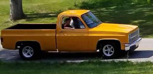 1981 Chevrolet Truck- 400 Small Block- SELL or TRADE for sale in Pittsburg, KY