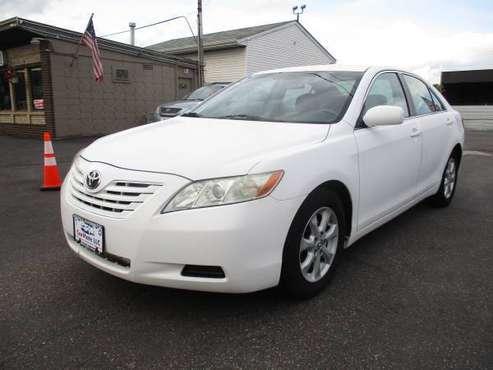 2007 TOYOTA CAMRY LE for sale in Saint Paul, MN
