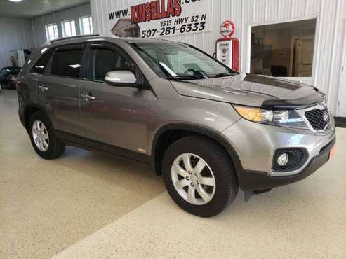 2013 KIA SORENTO LX * HOLIDAY SPECIAL * - cars & trucks - by dealer... for sale in Rochester, MN