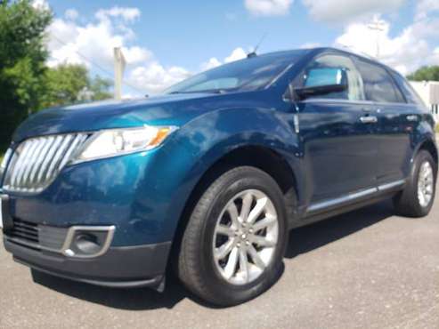2011 Lincoln MKX SUV for sale in New London, WI