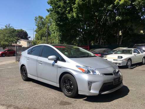 2014 Toyota Prius III 42K Miles Solar Panel & Sunroof for sale in Portland, OR