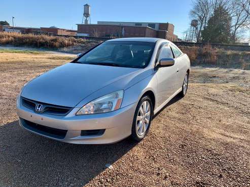 2006 Honda Accord coupe v6 - cars & trucks - by dealer - vehicle... for sale in China Grove, NC