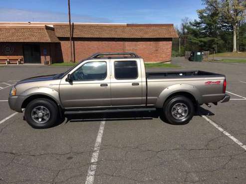 2004 Nissan Frontier 4WD XE Crew Cab V6 Auto LB for sale in Plainville, CT