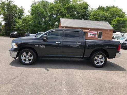 Dodge Ram 4x4 1500 Crew Cab Pickup 4dr Truck V8 HEMI Automatic Clean for sale in Hickory, NC