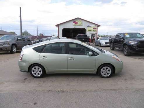 2008 Toyota Prius 5dr HB 131, 000 miles 4, 900 - - by for sale in Waterloo, IA