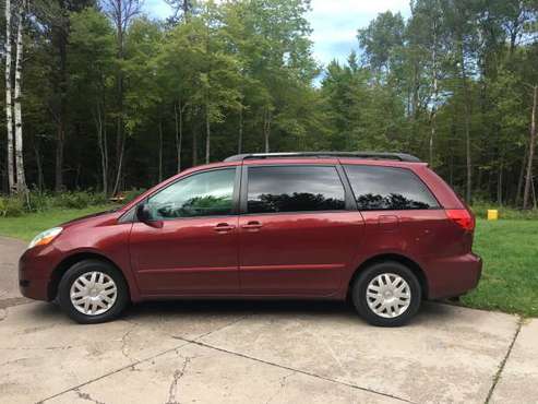 2006 Toyota Sienna LE for sale in Spooner, WI