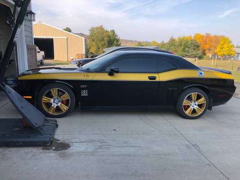 VERY NICE MR NORM 2013 DODGE CHALLENGER SRT8 - cars & trucks - by... for sale in Spearfish, SD