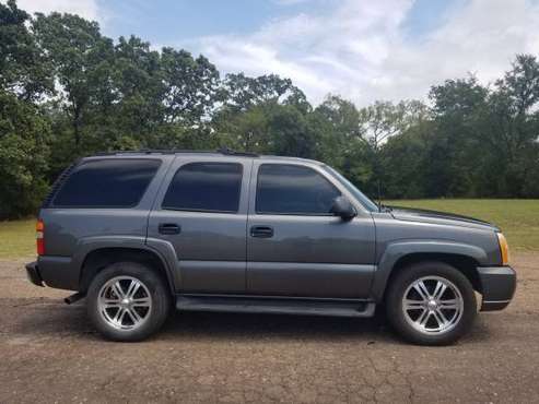 REALLY NICE 2002 CHEVY TAHOE LS**3RD ROW SEAT**COLD A/C**RUNS GREAT... for sale in Canton, TX