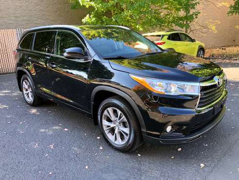 2014 Toyota Highlander XLE AWD, 1 Owner, Excellent Condition, NAV,... for sale in Lake Oswego, OR