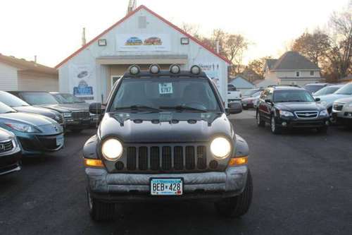 2005 Jeep Liberty Renegade 4WD 4dr SUV - cars & trucks - by dealer -... for sale in Rochester, MN