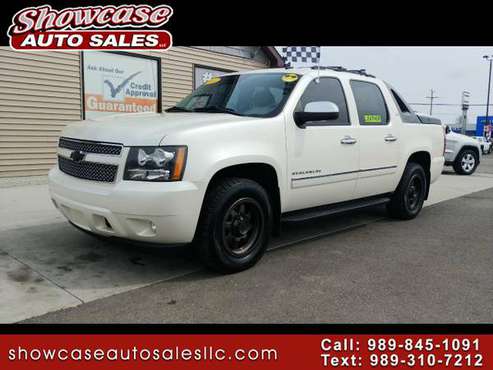 LOADED!! 2011 Chevrolet Avalanche 4WD Crew Cab LTZ for sale in Chesaning, MI