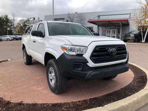 ****2018 Toyota Tacoma SR**** - cars & trucks - by dealer - vehicle... for sale in south burlington, VT