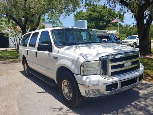 05 Ford Excursion XLT Tow Package 3RD Row Seats 9-Passenger Low for sale in Okeechobee, FL