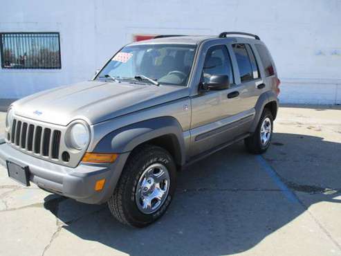 2005 Jeep liberty - - by dealer - vehicle automotive for sale in Pontiac, MI