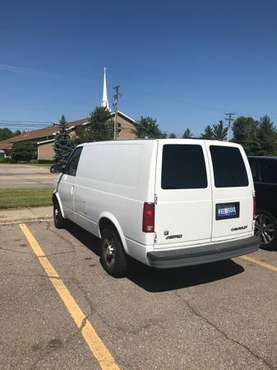 2005 Chevy Astro - cars & trucks - by owner - vehicle automotive sale for sale in Clinton Township, MI
