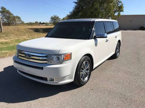 2009 Ford Flex Limited AWD**FULLY LOADED** for sale in Wichita, KS