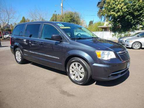 2014 Chrysler Town and Country Touring 4dr Mini Van for sale in Salem, OR