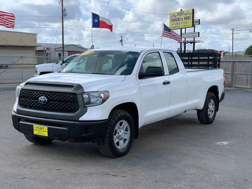 2018 TOYOTA TUNDRA-- GREAT LOOKING TRUCK - cars & trucks - by dealer... for sale in Corpus Christi, TX