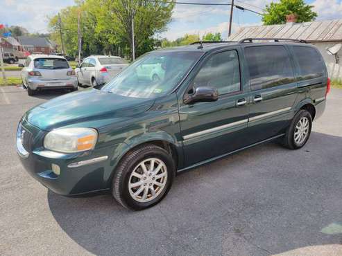 2005 Buick Terraza AWD WHEELCHAIR ACCESSIBLE VAN POWER LIFT for sale in Arlington, District Of Columbia