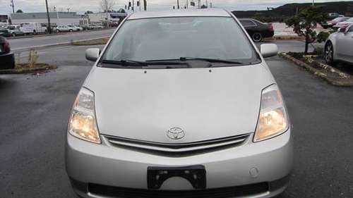 2005 Toyota Prius - cars & trucks - by dealer - vehicle automotive... for sale in Portland, OR