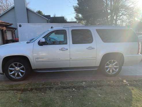 Gmc denali 2011 white - cars & trucks - by owner - vehicle... for sale in Maplewood, MN