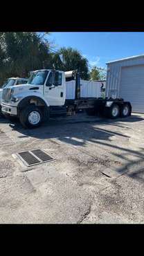 2005 INTERNATIONAL WORKSTAR 7600 HOOKLIFT (ROLL OFF) TRUCK - cars &... for sale in Tampa, NC