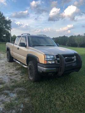 04 Chevy ext. cab 4x4 for sale in Viola, MO
