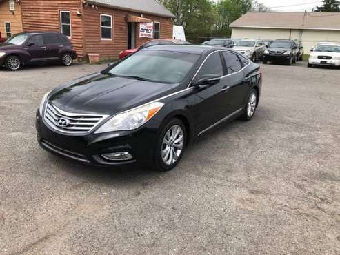 Hyundai Azera Limited 4dr Sedan 45 A Week Payments Loaded Clean Car for sale in Greenville, SC