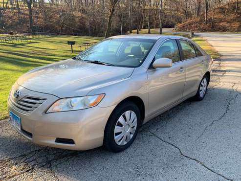 2009 Toyota Camry LE - cars & trucks - by owner - vehicle automotive... for sale in Rockford, IL
