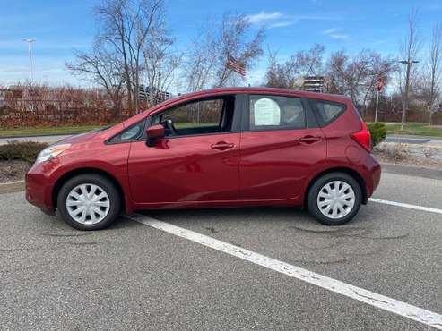 2016 nissan versa 1 owner!!! - cars & trucks - by dealer - vehicle... for sale in Northborough, MA
