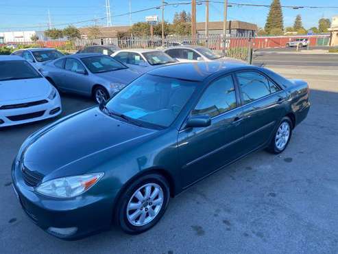 Clean Title 2004 Toyota Camry XLE Sedan 4D - cars & trucks - by... for sale in Sacramento , CA
