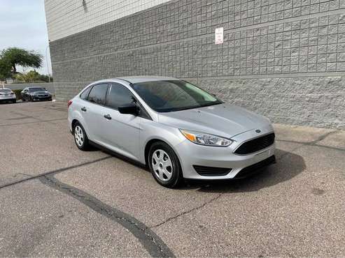 2016 ford focus SE - cars & trucks - by owner - vehicle automotive... for sale in Tempe, AZ