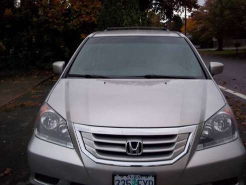 2008 HONDA ODYSSEY 8 SEATS!!! - cars & trucks - by owner - vehicle... for sale in Medford, OR