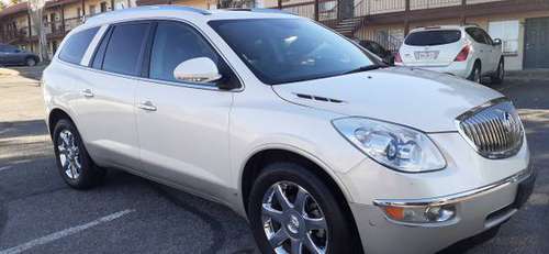 2008 BUICK ENCLAVE CXL FWD - cars & trucks - by owner - vehicle... for sale in El Paso, TX