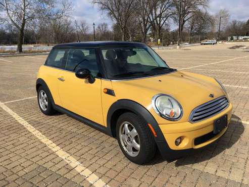 2007 Mini Cooper manual - cars & trucks - by owner - vehicle... for sale in Wheaton, IL