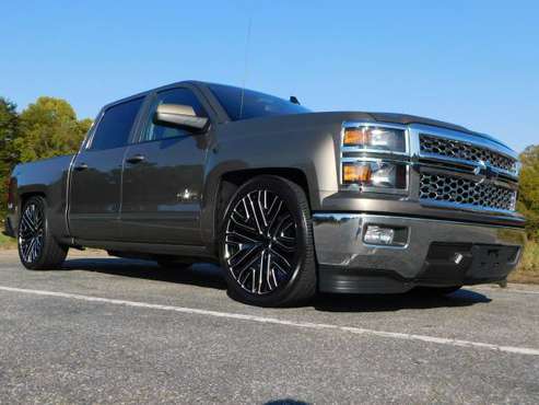 5/7 LOWERED 2015 CHEVY SILVERADO 1500 LT CREW CAB NEW 24" REPS... for sale in KERNERSVILLE, NC