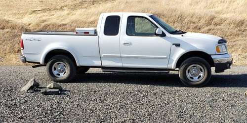 2001 FORD F150 SuperCab XLT 4x4 Pickup - Needs Work - cars & trucks... for sale in Dayton, WA