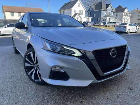 2020 Nissan Altima SR Silver/Black Just 24K Mile Clean Title Brand for sale in Baldwin, NY